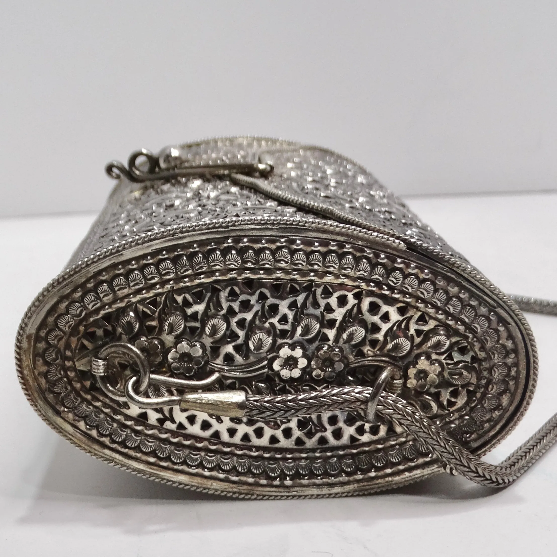 1970s Pure Silver Crossbody Handbag
