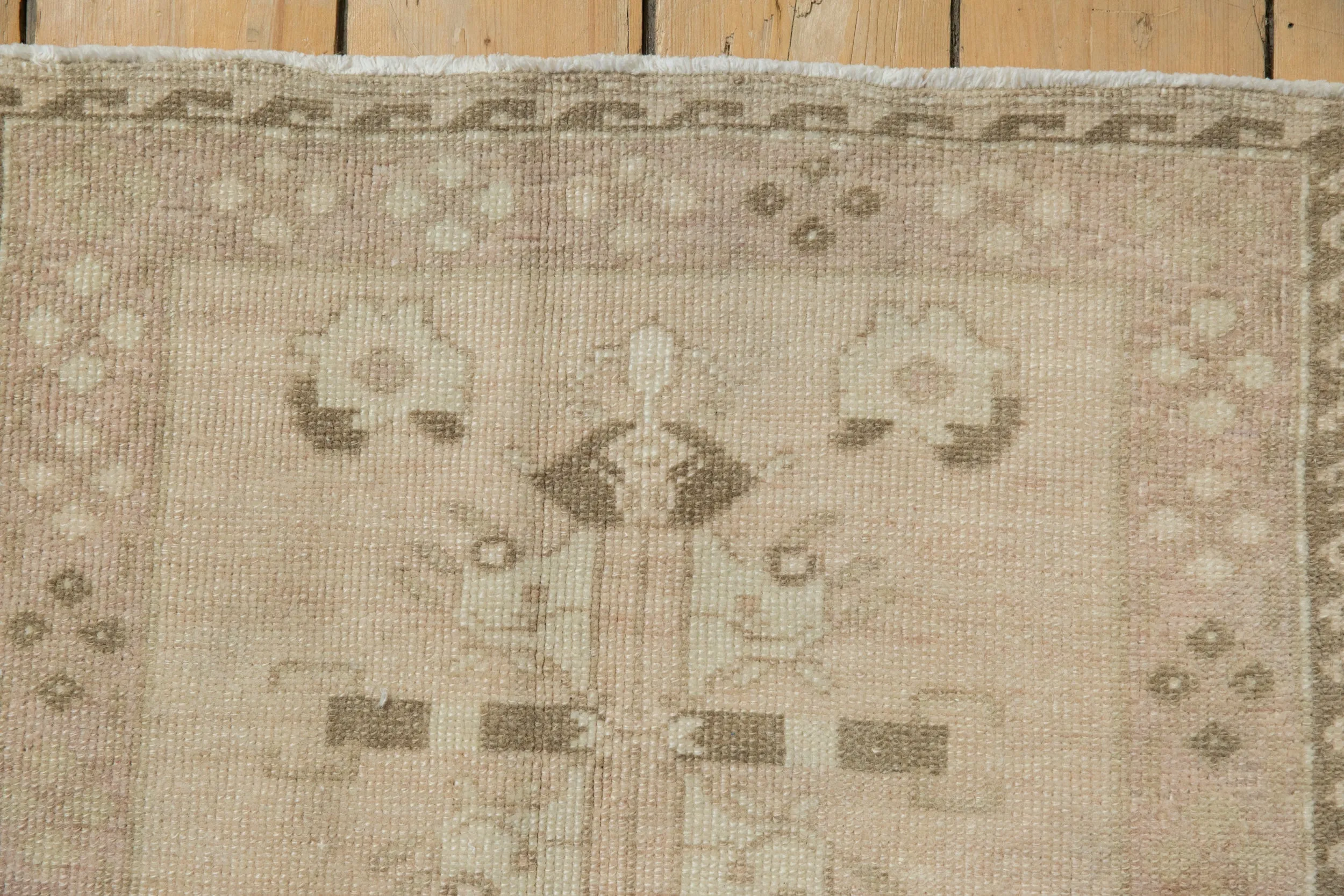 2x2 Vintage Distressed Oushak Square Rug Mat