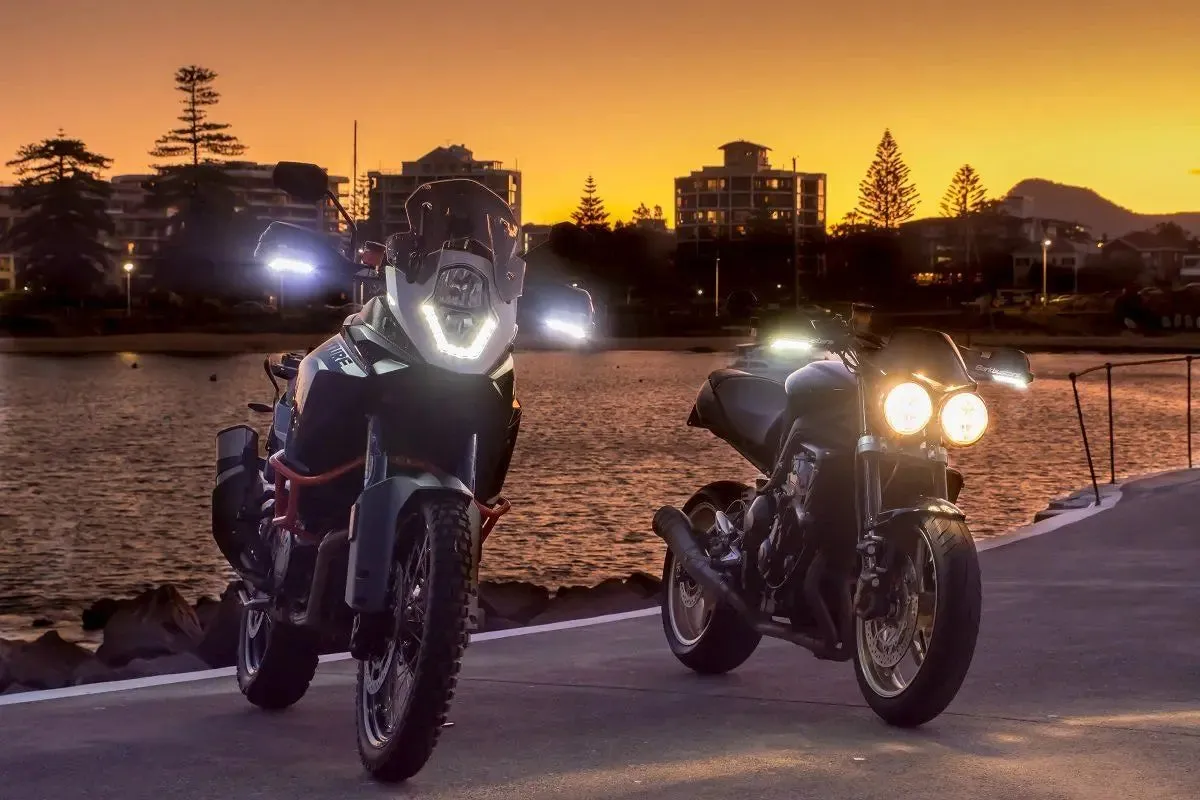 Barkbusters – LED Indicators