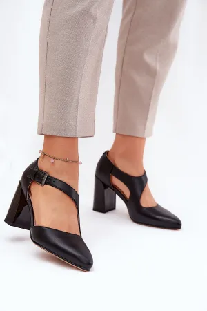 Block heel pumps