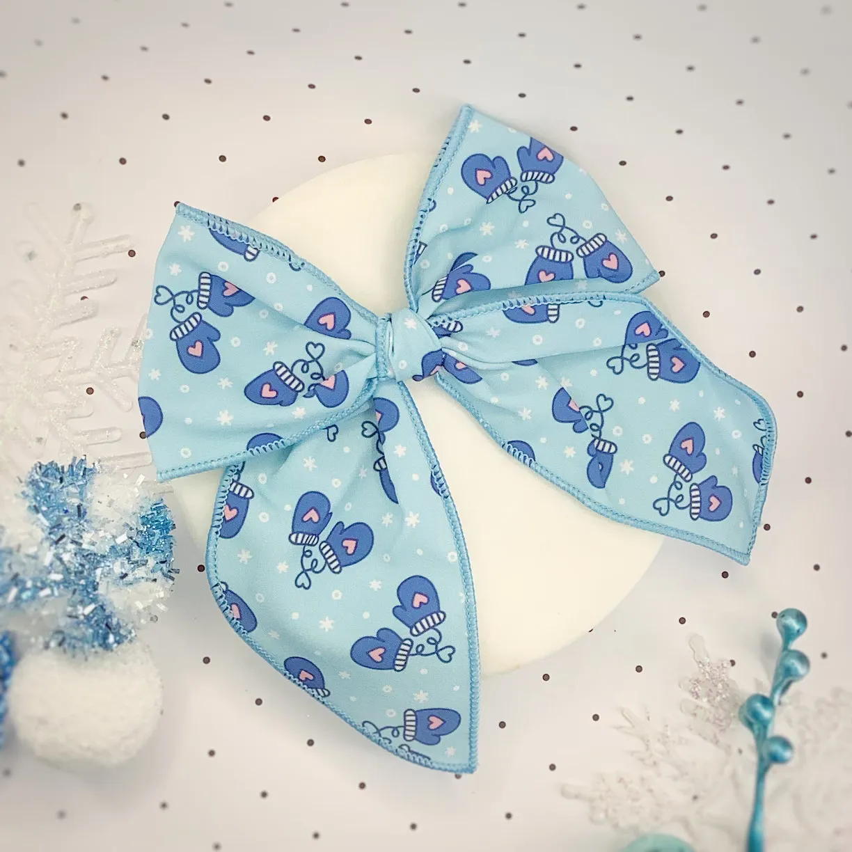 Cozy Mittens Bow Strip and Scrunchie Collection
