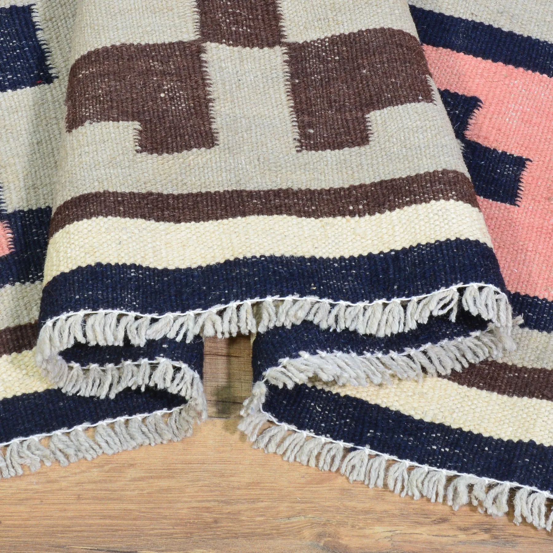 Hand-Woven Reversible Navajo Style Handmade Wool Rug (Size 6.5 X 9.8) Cwral-8712