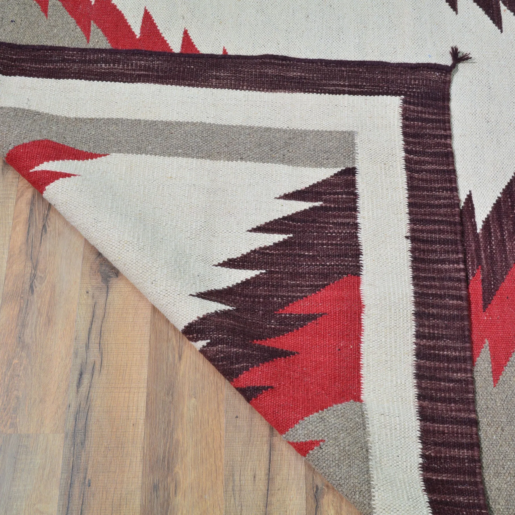 Hand-Woven Reversible Southwestern Design Handmade Wool Kilim (Size 9.9 X 13.2) Cwral-10296