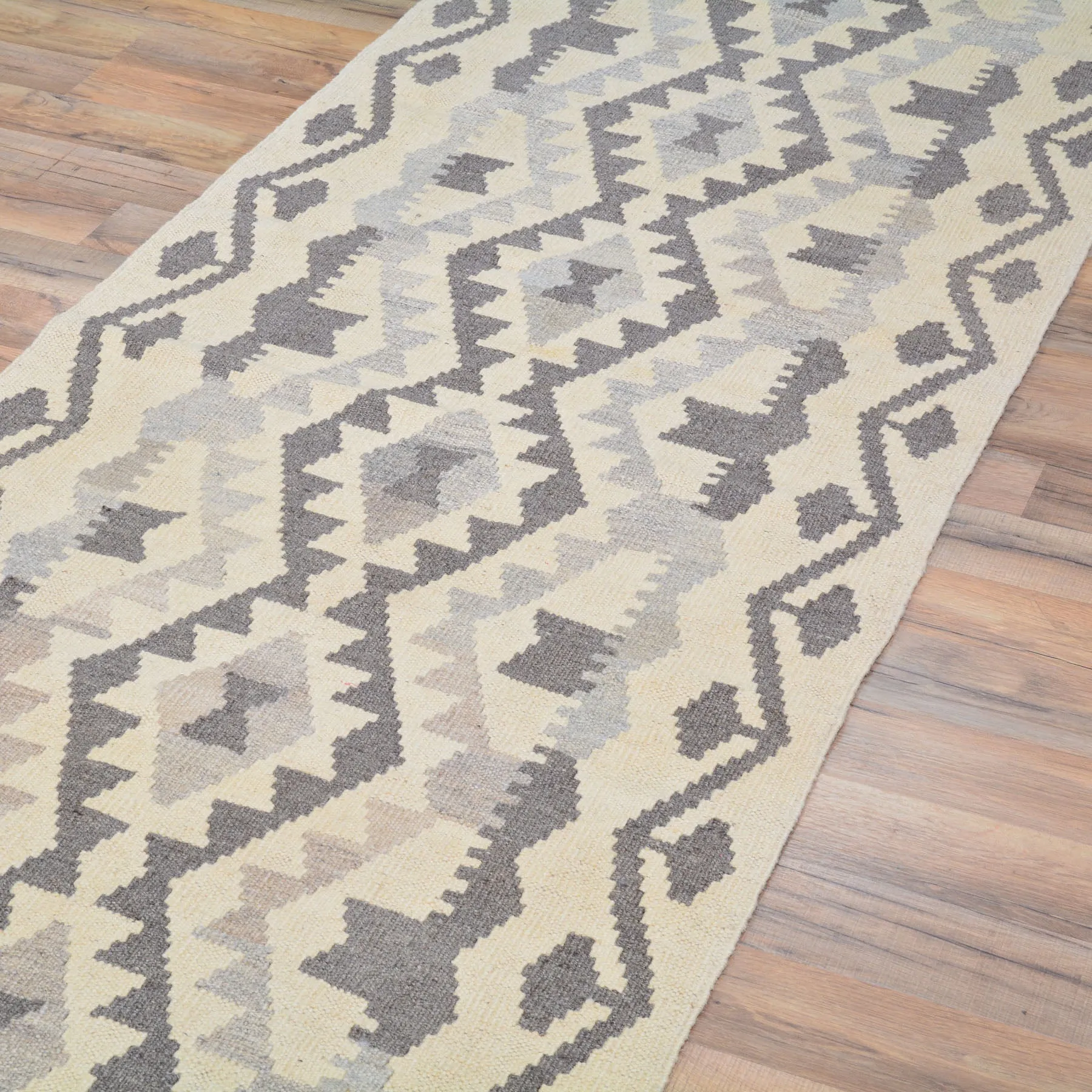 Hand-Woven Tribal Afghan Reversible Momana Kilim 100% Wool Rug (Size 2.9 X 9.6) Cwral-9576