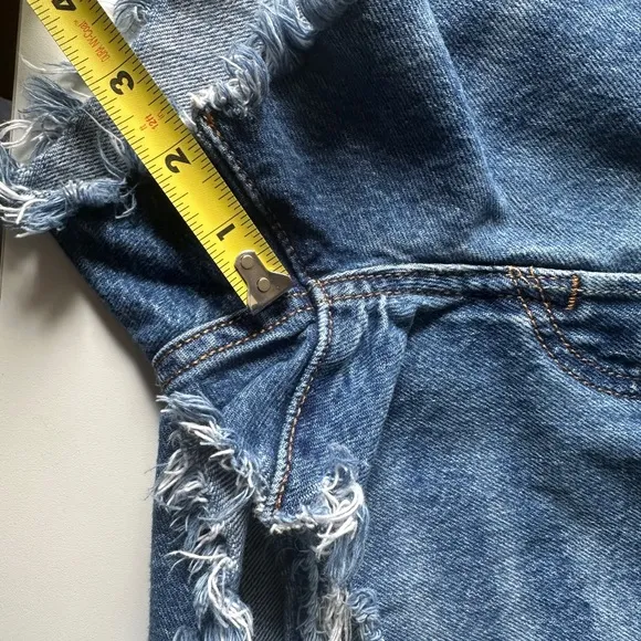 Levi's 501 Denim Shorts (2)