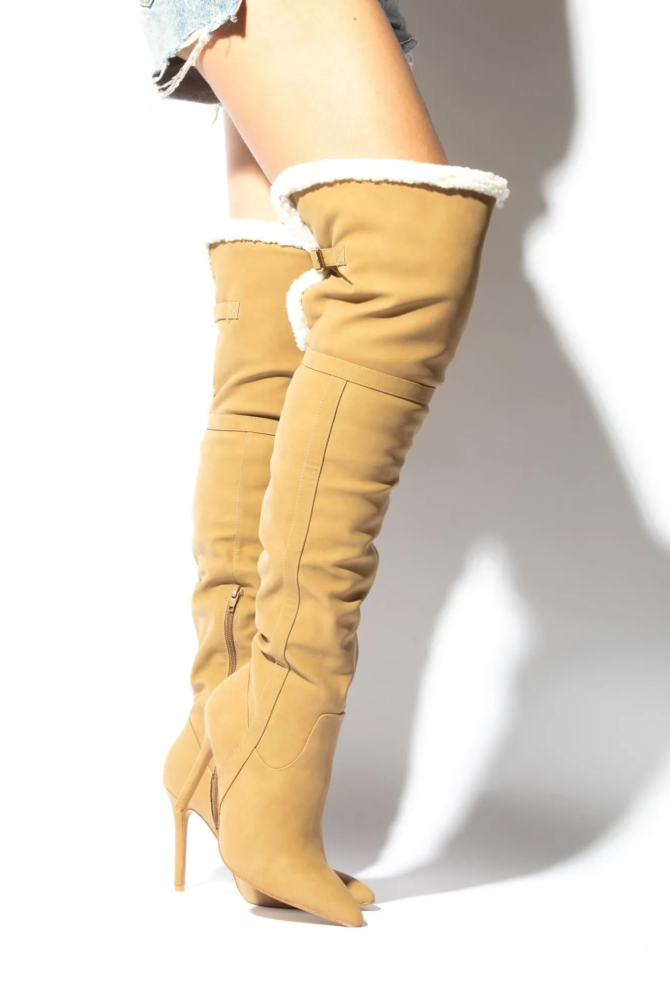 LOVE CIRCLE MATA SHOES