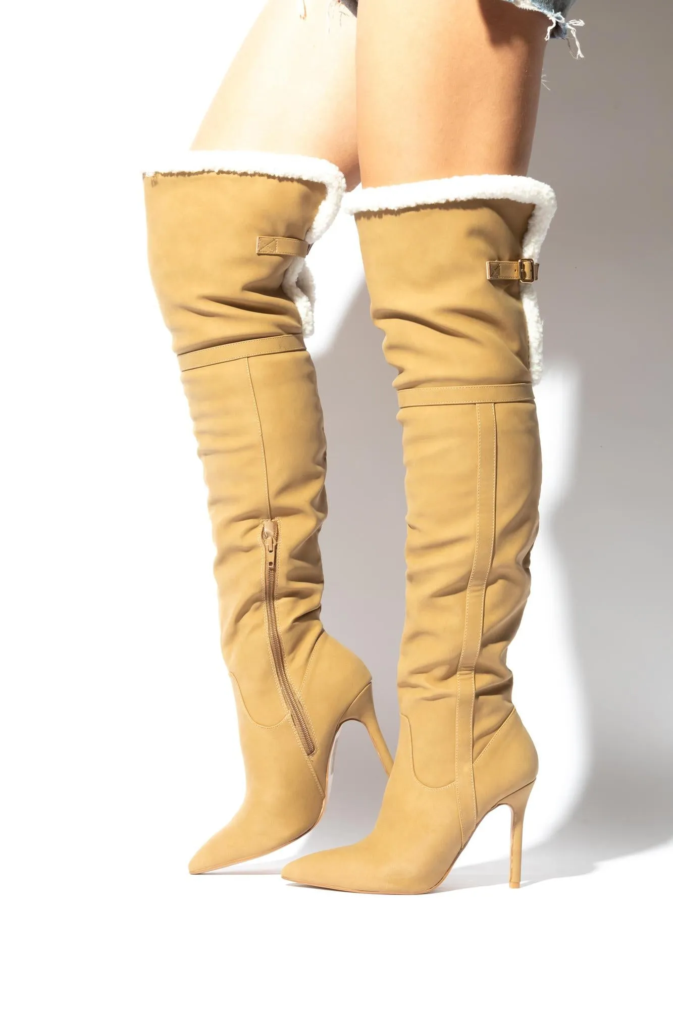 LOVE CIRCLE MATA SHOES