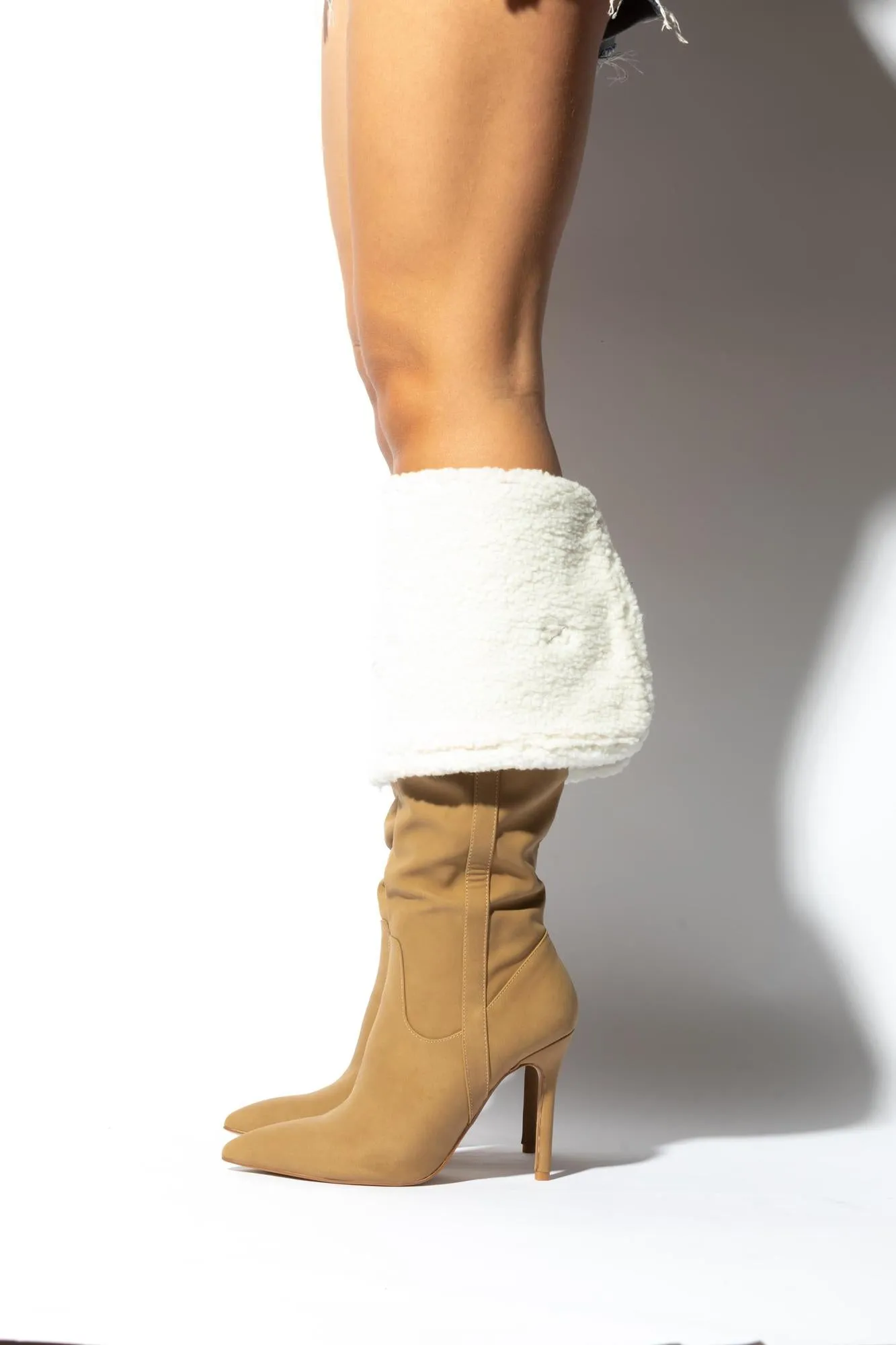 LOVE CIRCLE MATA SHOES