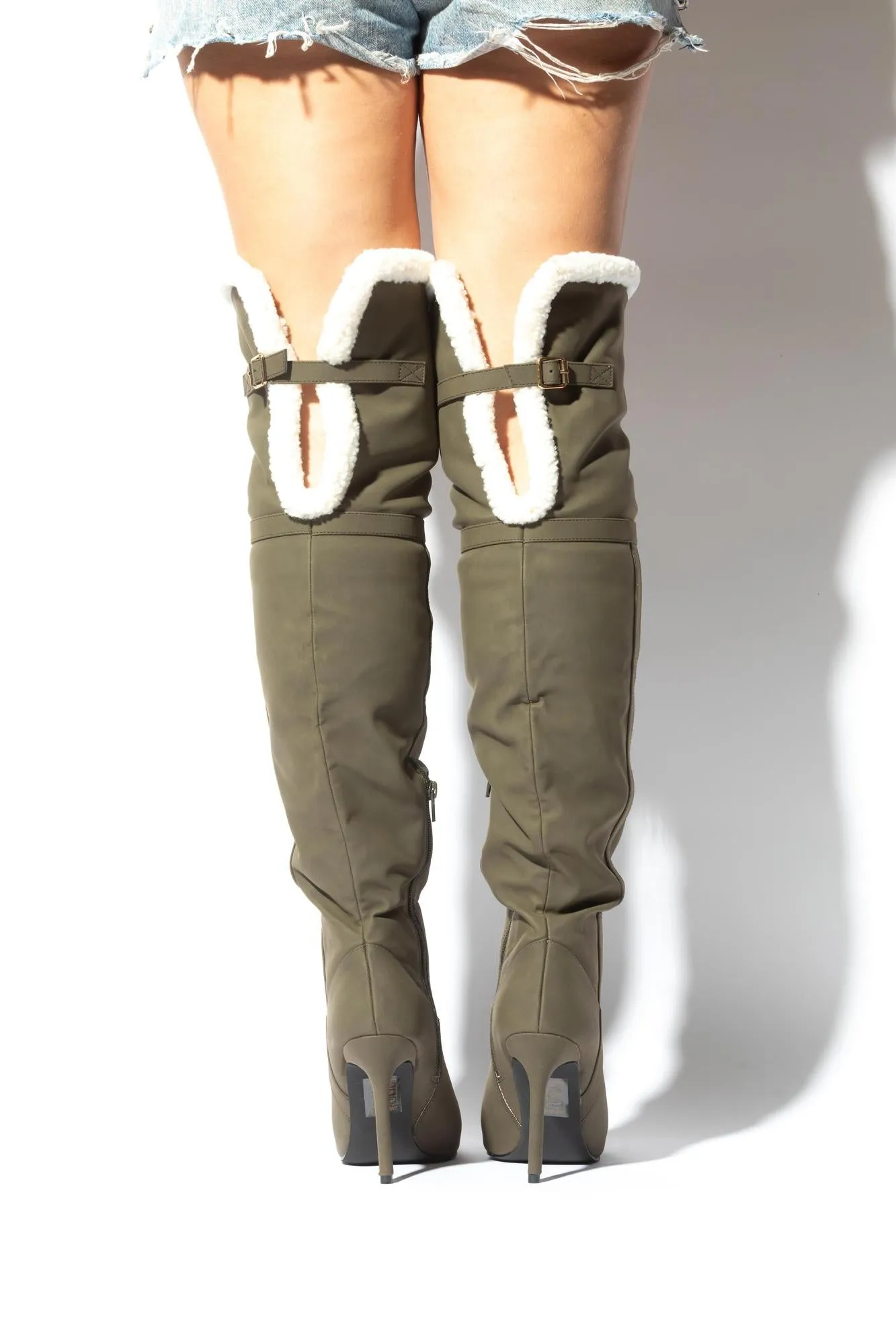 LOVE CIRCLE MATA SHOES