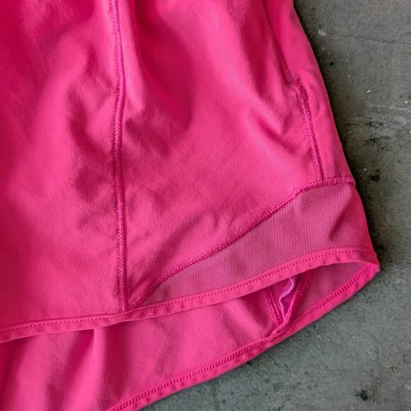 Lululemon Hotty Hot Short II Long Hot Pink Lip Gloss size 4