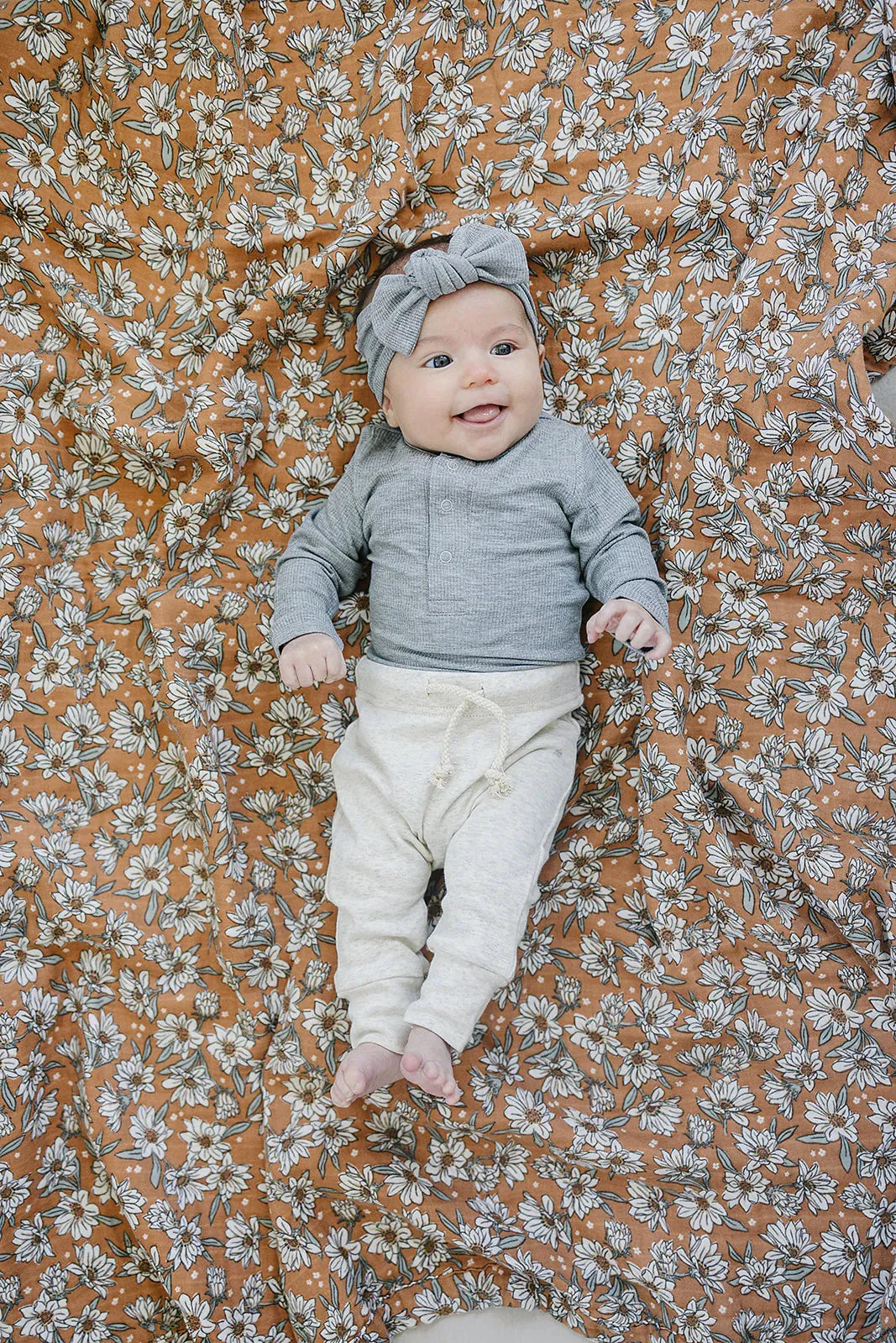 Mebie Baby Bamboo Ribbed Long Sleeve Snap Bodysuit