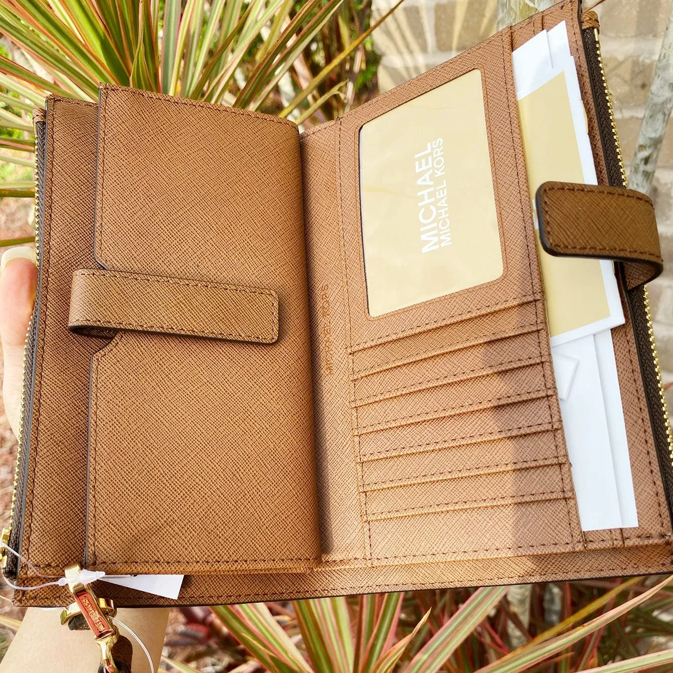 Michael Kors JetSet Double Zip Wristlet PhoneWallet Brown