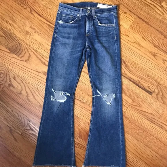 Rag &amp; Bone 10” Crop Flared Jeans