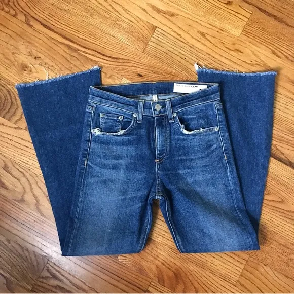 Rag &amp; Bone 10” Crop Flared Jeans