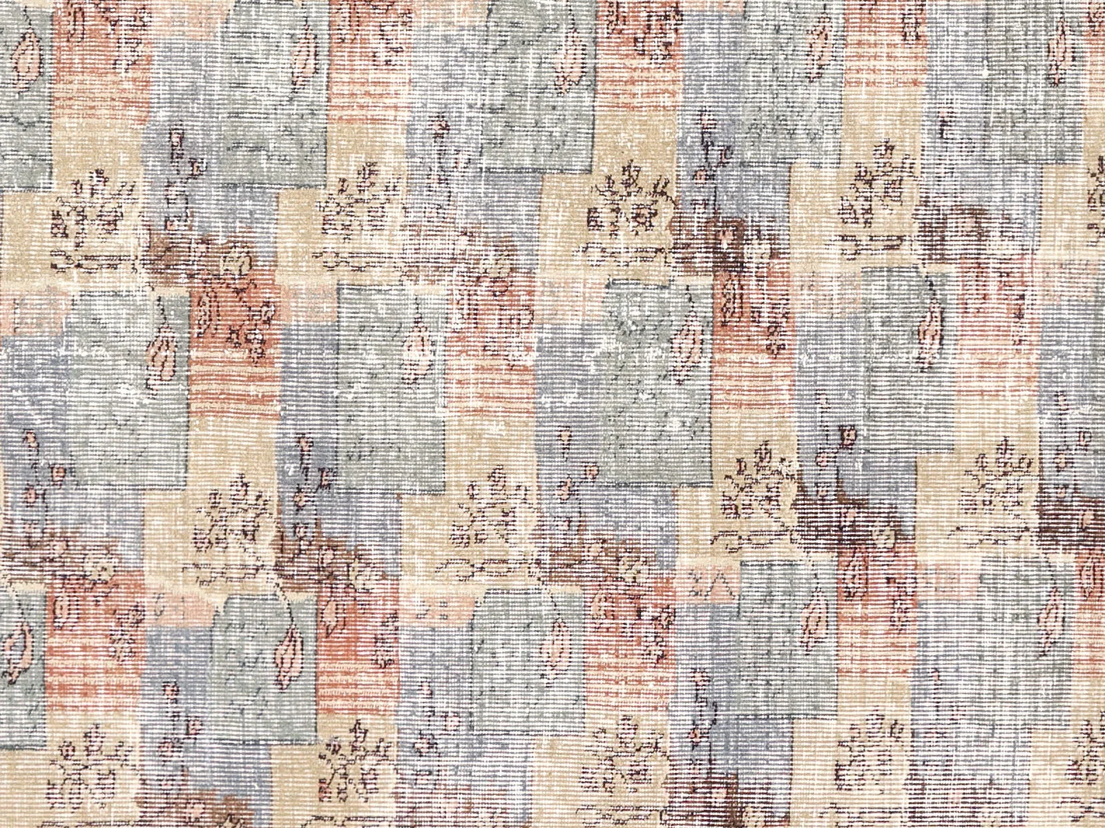 Vintage Turkish Mid-Century-Modern Rug - 5'10" x 8'7"